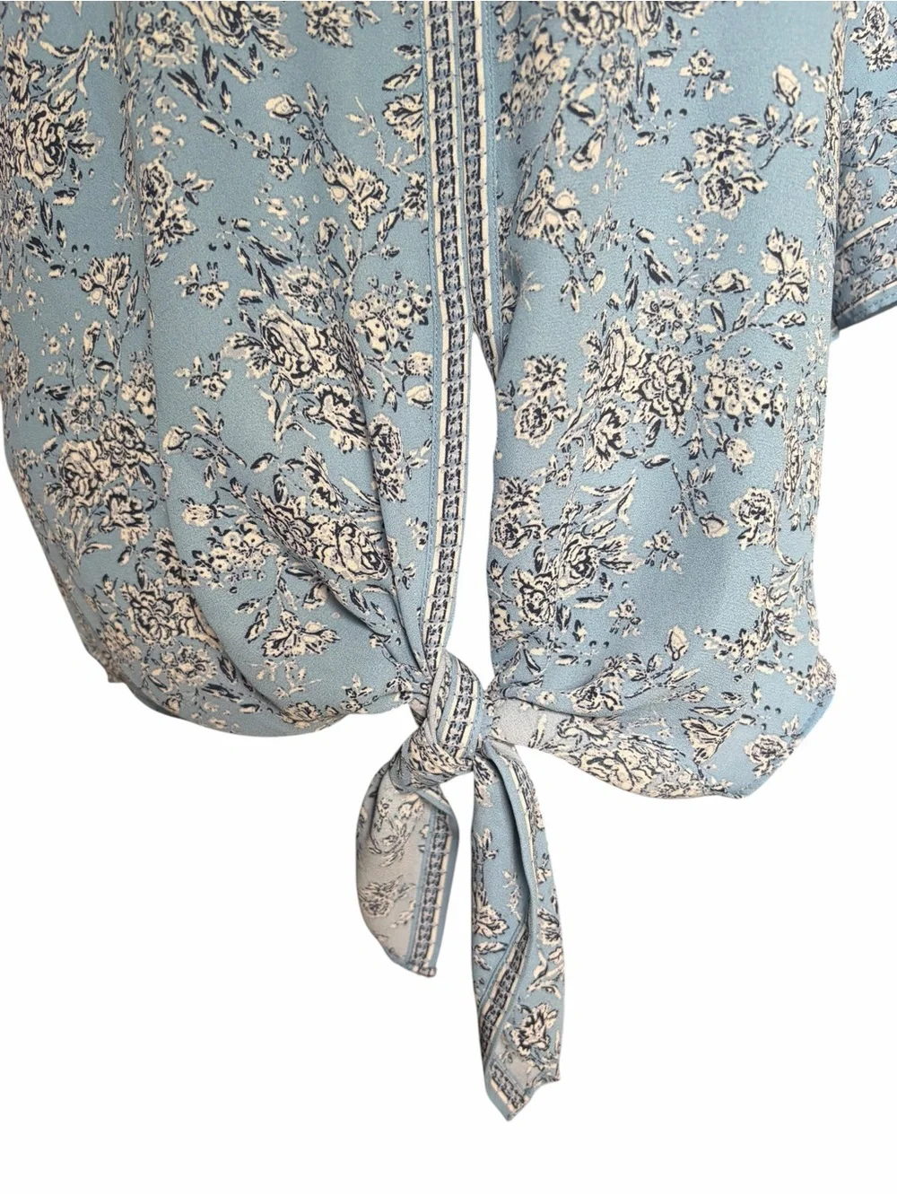 Cottagecore Floral Tie-Front Blouse - Picture 3 of 6